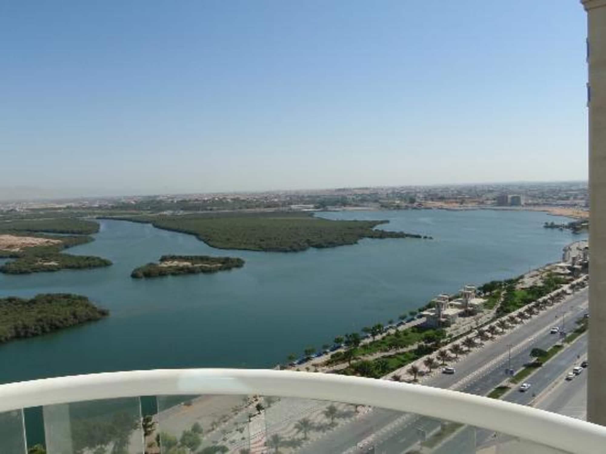 Mangrove Hotel Рас ал Хайм Екстериор снимка